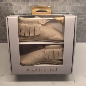 New In Box Freshly Picked Moccasins in Birch